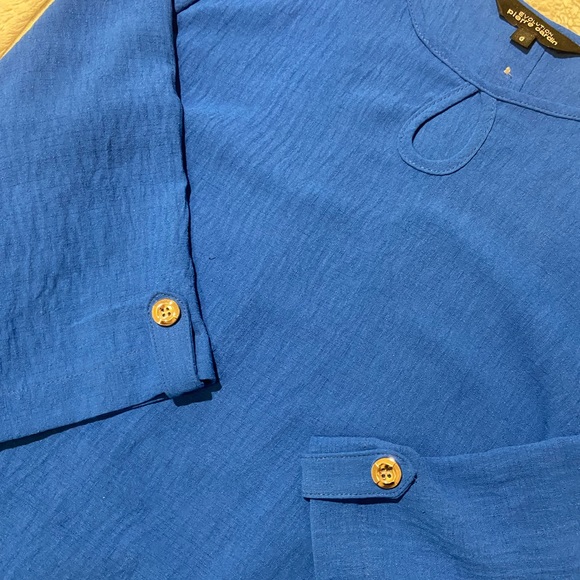 Gorgeous Royal Blue Blouse - Picture 6 of 8